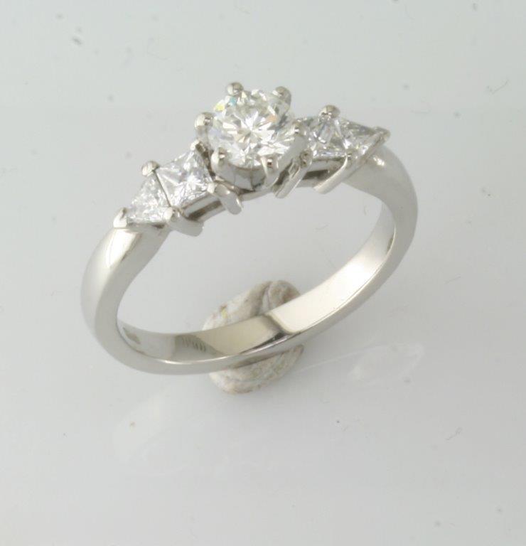 Diamond Engagement Rings 10