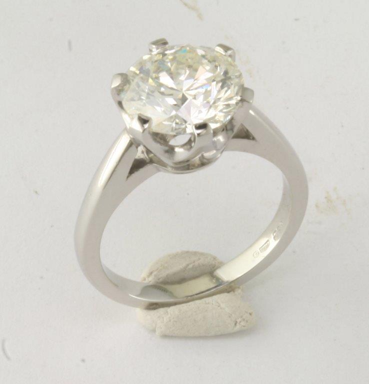 Diamond Engagement Rings 11