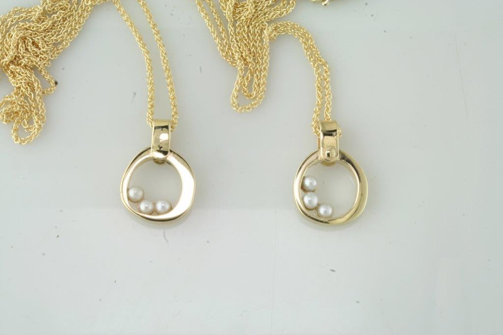 Pendants 011